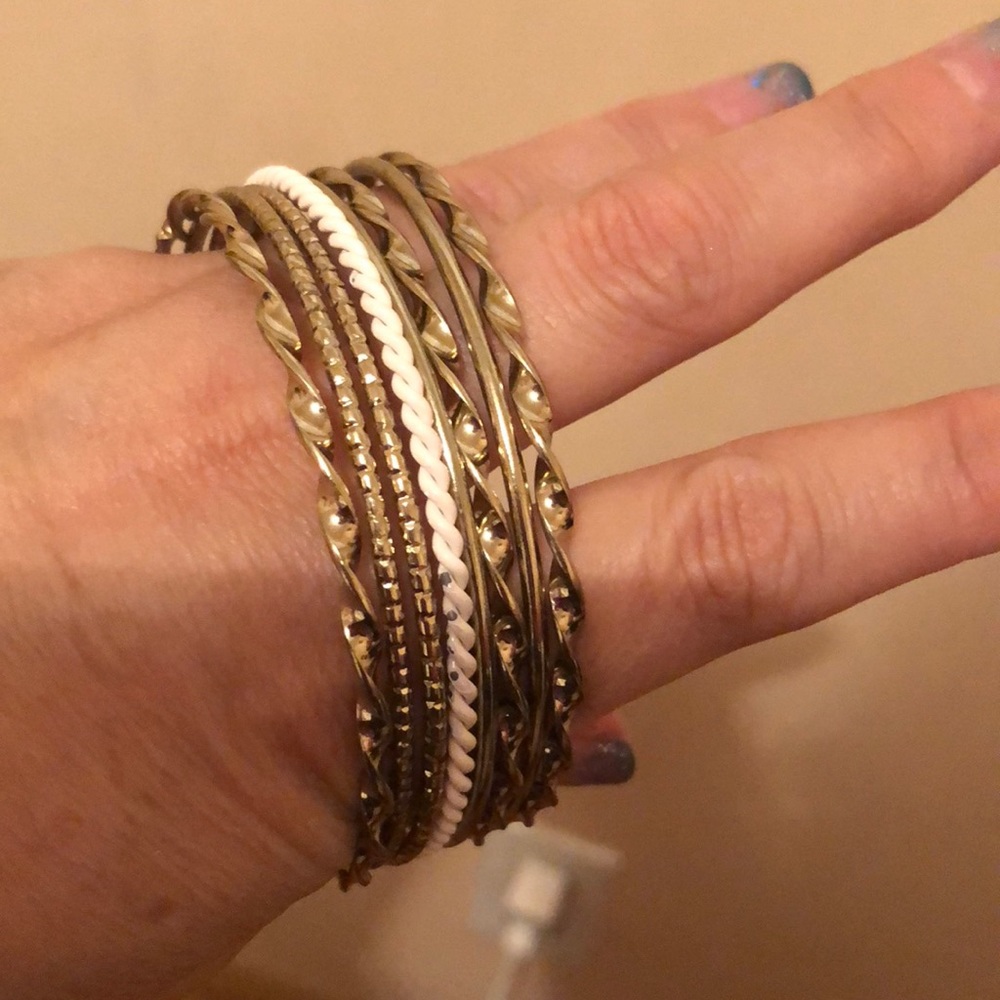 Bracelets - Picture 2 of 3